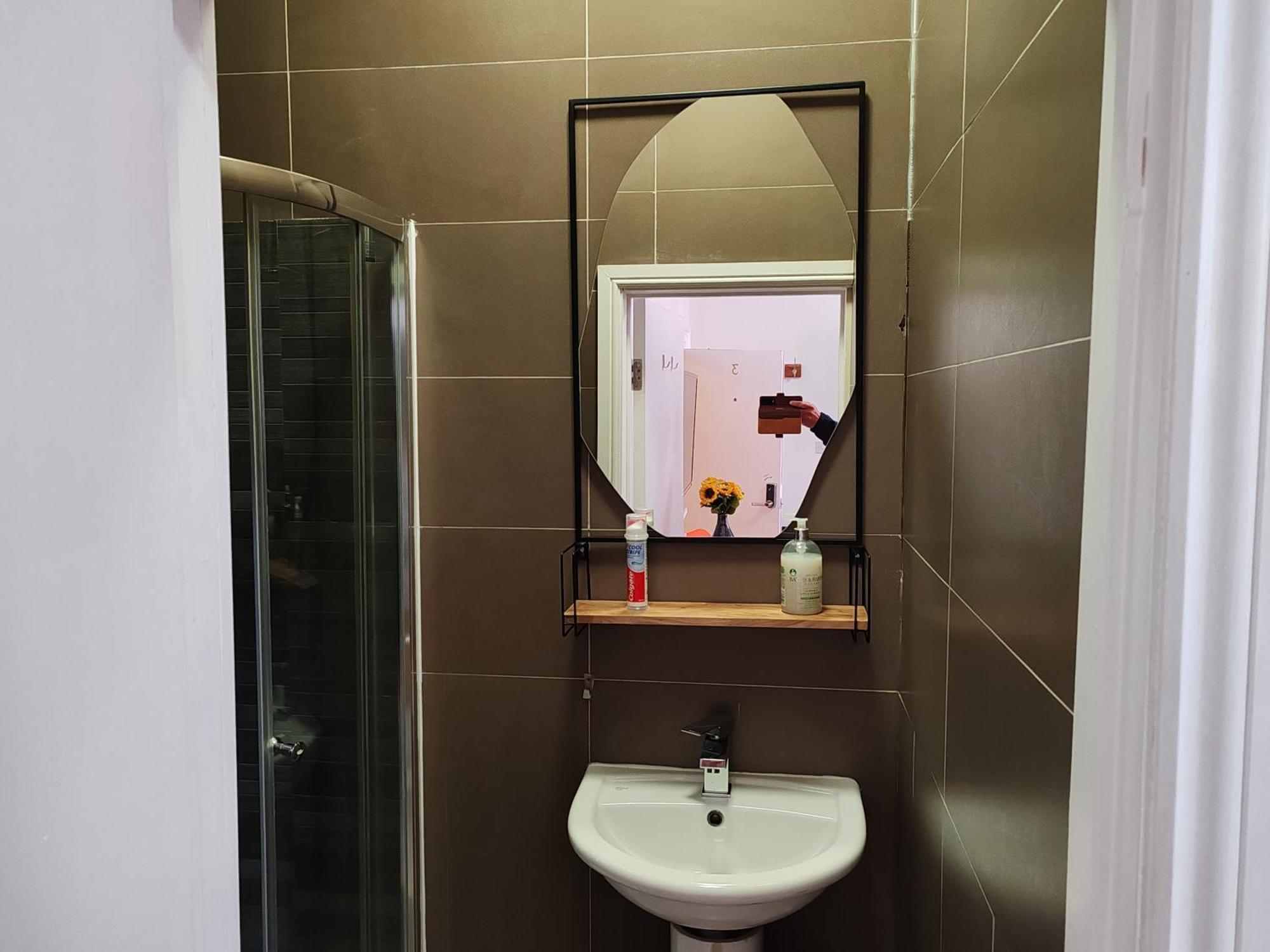 Kilburn High Road Studio Apartments 伦敦 外观 照片