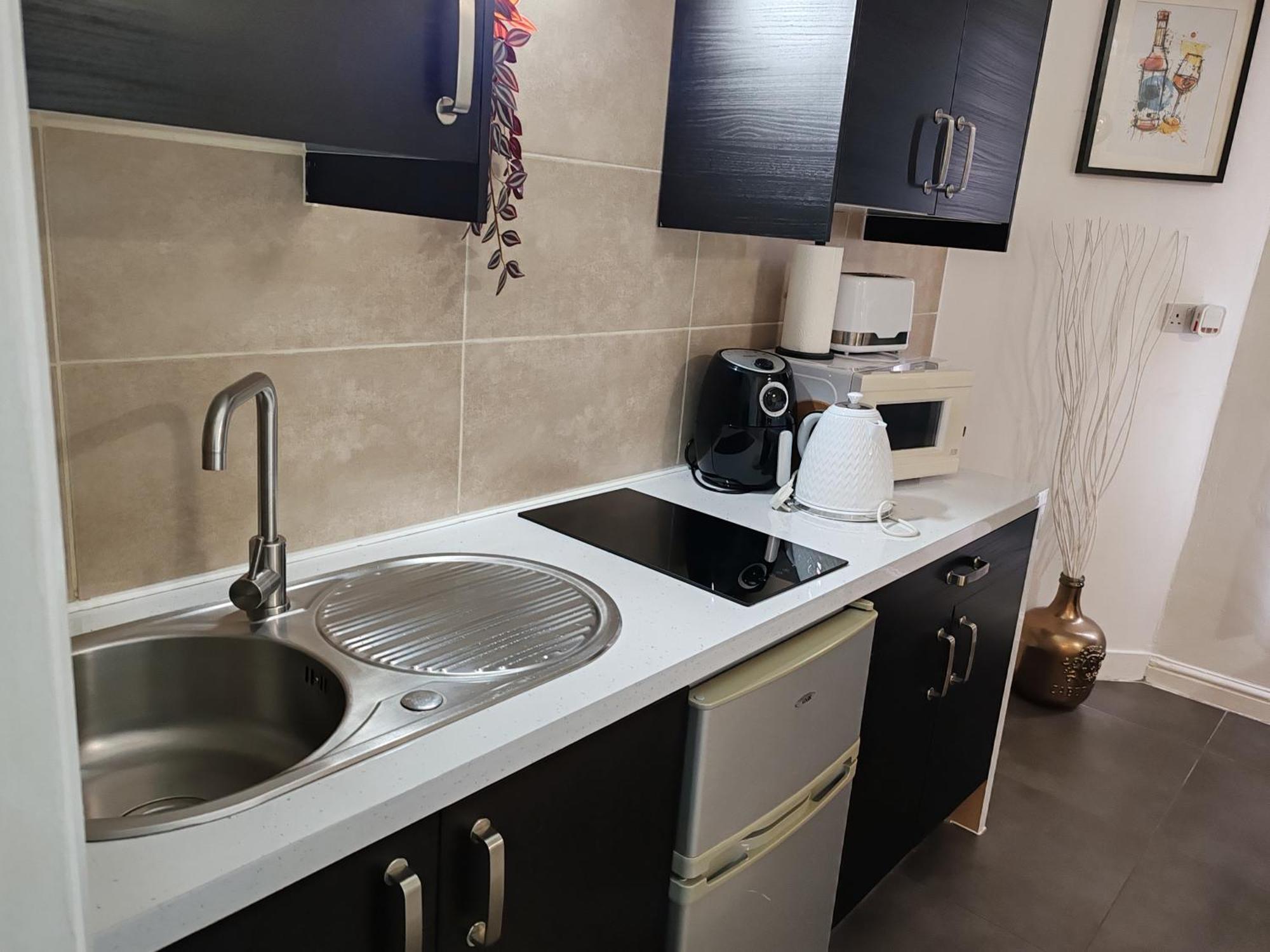 Kilburn High Road Studio Apartments 伦敦 外观 照片