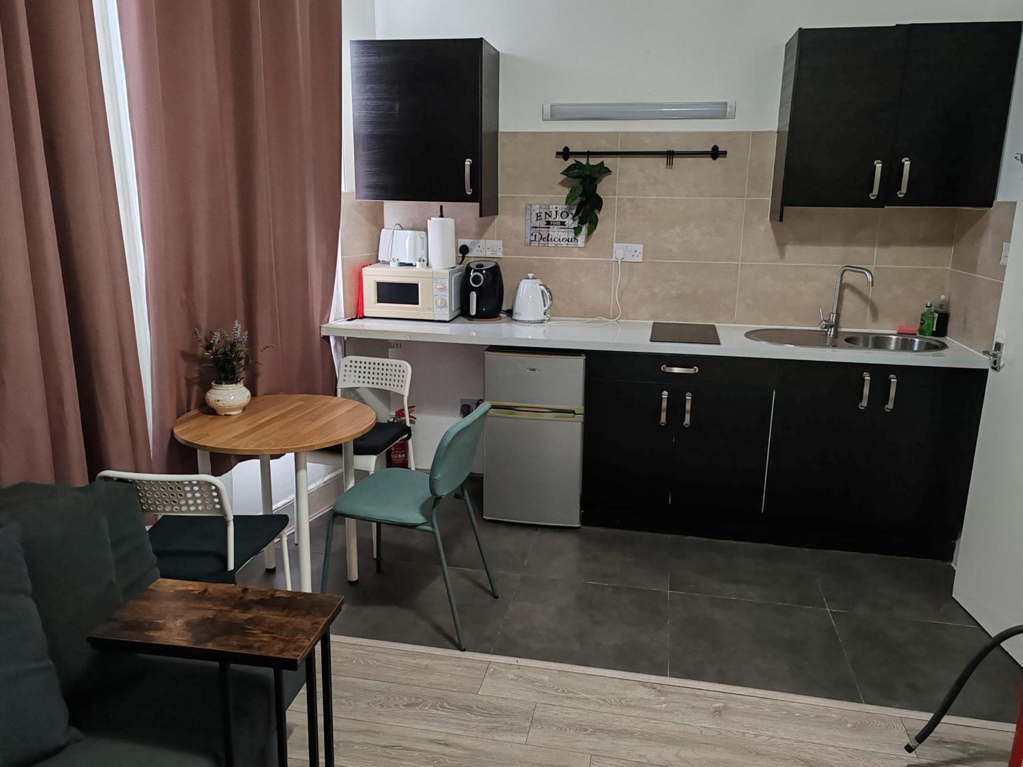 Kilburn High Road Studio Apartments 伦敦 外观 照片