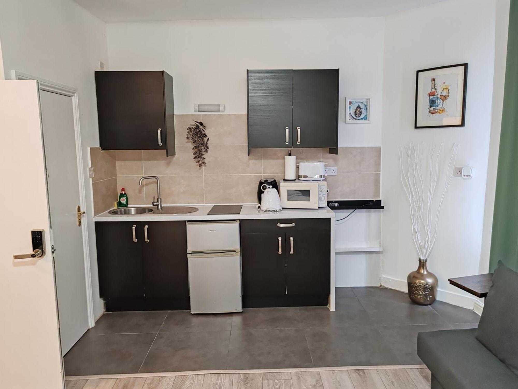 Kilburn High Road Studio Apartments 伦敦 外观 照片
